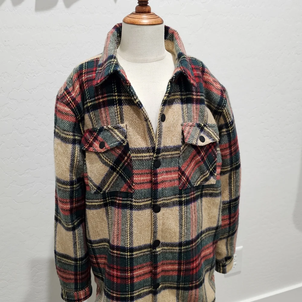 NWT Plaid Sherpa Lined Button-Up Flannel Jacket - Boys
